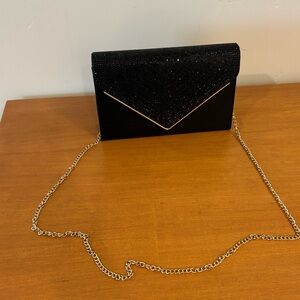 🖤 Nulea Chic Black Clutch – Gold Chain & Formal Elegance (EUC)